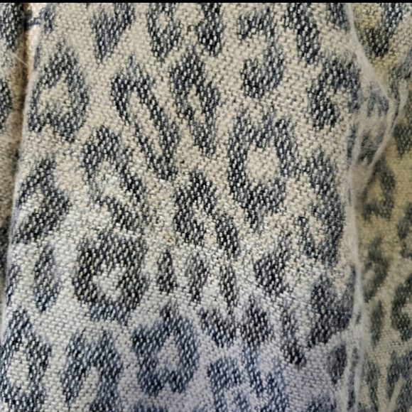 Animal Print Italian Fringe Tan Black Scarf Wrap - Picture 4 of 7